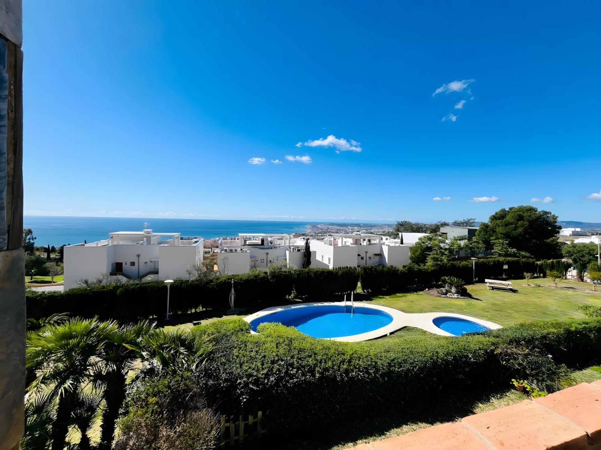 Alanzana Vista Al Mar Y Piscina Reserva Del Higueron Malaga Apartment Benalmadena